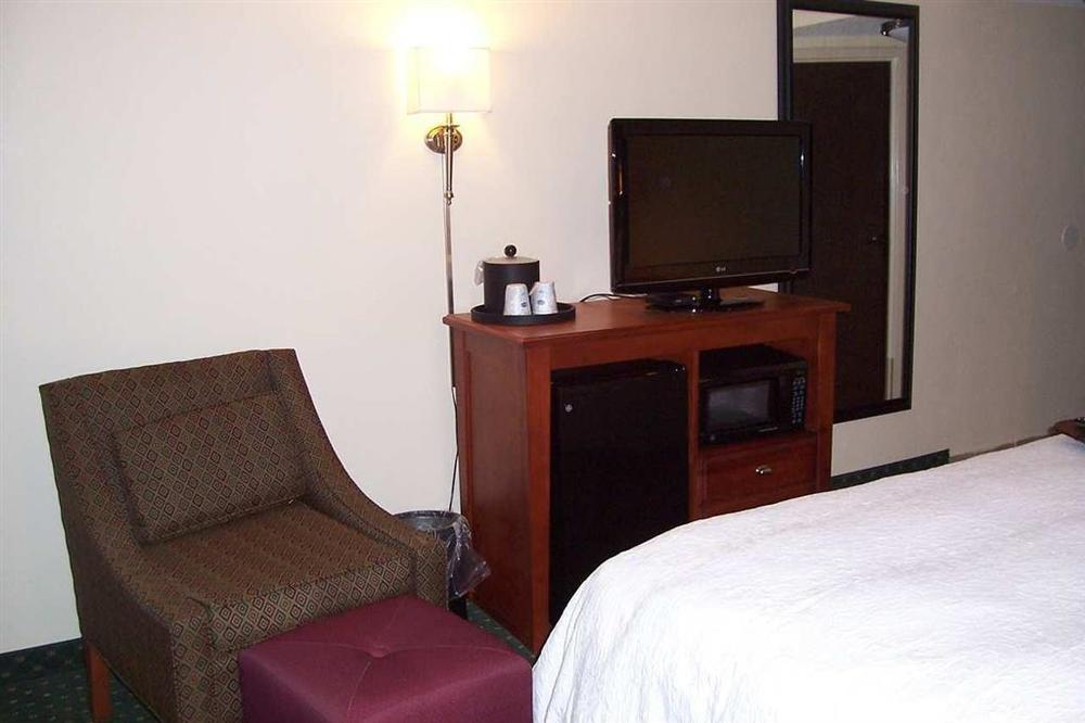 Hampton Inn Washington Room photo